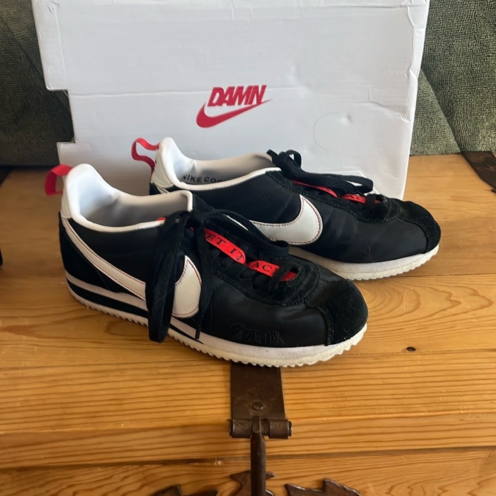 Nike Kendrick Lamar Cortez Kenny III - Black and Red